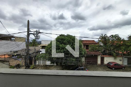 Varanda - Sala de casa para alugar com 2 quartos, 150m² em Curicica, Rio de Janeiro