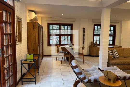 Casa de Condomínio à venda com 4 quartos, 367m² em Barra da Tijuca, Rio de Janeiro