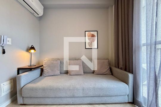Sala de apartamento para alugar com 1 quarto, 44m² em Jardim das Acacias, São Paulo