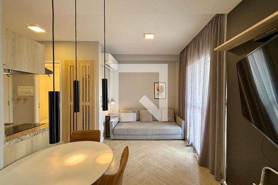 Sala de apartamento para alugar com 1 quarto, 44m² em Jardim das Acacias, São Paulo