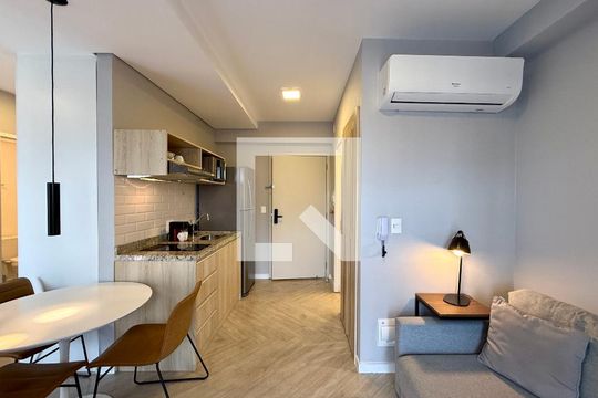 Sala de apartamento para alugar com 1 quarto, 44m² em Jardim das Acacias, São Paulo