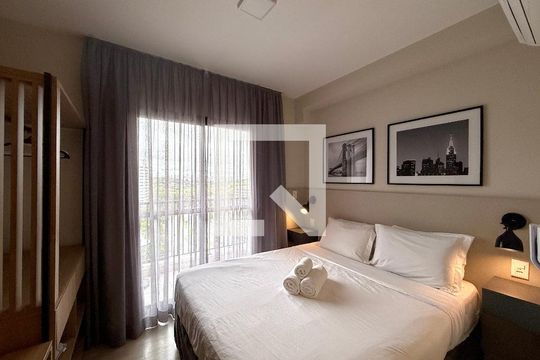 Quarto  de kitnet/studio à venda com 0 quarto, 22m² em Jardim das Acacias, São Paulo
