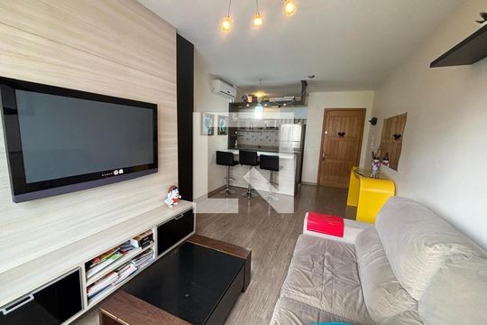 Apartamento à venda com 2 quartos, 64m² em Centro, Novo Hamburgo