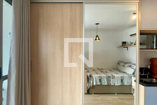 Studio de apartamento à venda com 1 quarto, 29m² em Sumarezinho, São Paulo