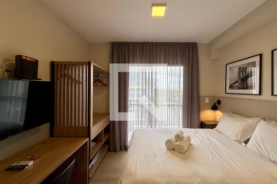 Quarto  de kitnet/studio à venda com 0 quarto, 22m² em Jardim das Acacias, São Paulo