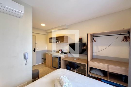 Quarto  de kitnet/studio à venda com 0 quarto, 22m² em Jardim das Acacias, São Paulo