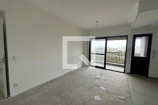 Sala de apartamento à venda com 2 quartos, 70m² em Vila Creti, Barueri