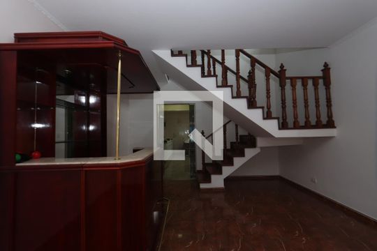 Sala de casa à venda com 2 quartos, 163m² em Vila Ivone, São Paulo