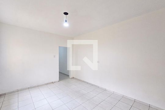 Sala de casa para alugar com 2 quartos, 96m² em Baeta Neves, São Bernardo do Campo