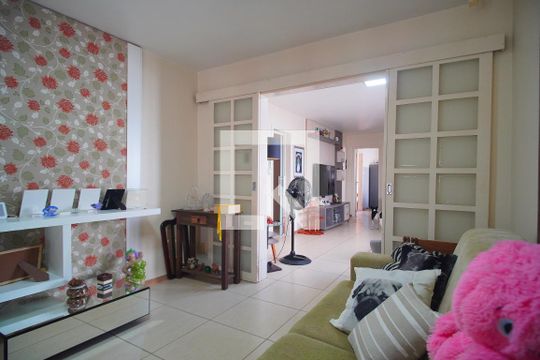 Sala 1 de casa à venda com 3 quartos, 166m² em Pinheiro, São Leopoldo