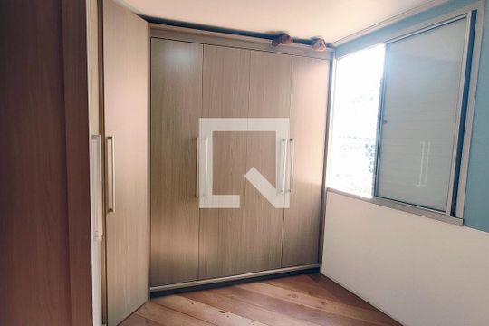 Quarto 1 de apartamento para alugar com 2 quartos, 56m² em São José, São Caetano do Sul
