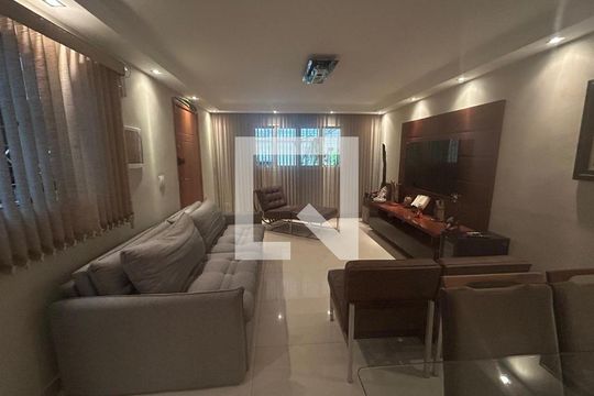 Sala de casa à venda com 3 quartos, 122m² em Vila do Bosque, São Paulo