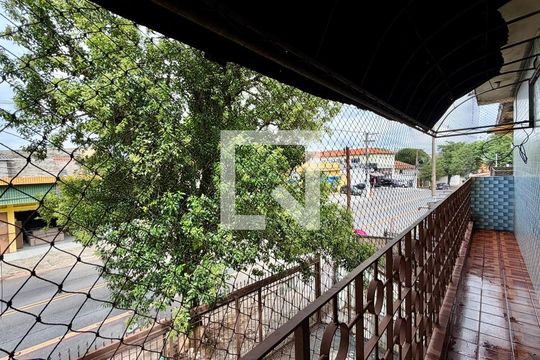 Casa à venda com 5 quartos, 130m² em Jardim Ivana, São Paulo