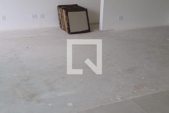 Sala  de casa de condomínio para alugar com 2 quartos, 152m² em Residencial Onze (alphaville), Santana de Parnaíba