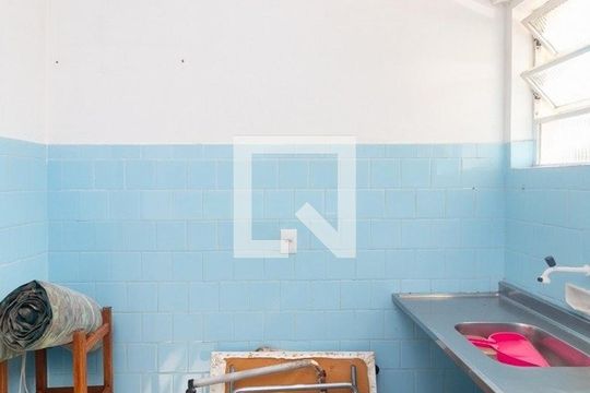 Apartamento para alugar com 2 quartos, 49m² em Santo Antônio, Porto Alegre