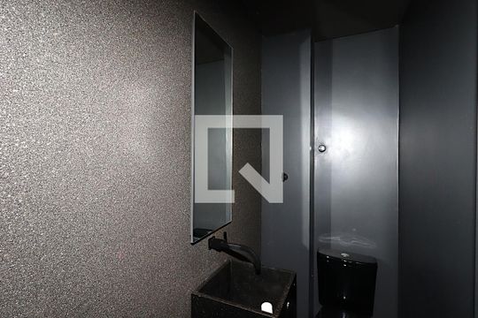 Lavabo da Sala de casa para alugar com 3 quartos, 185m² em São João, Porto Alegre