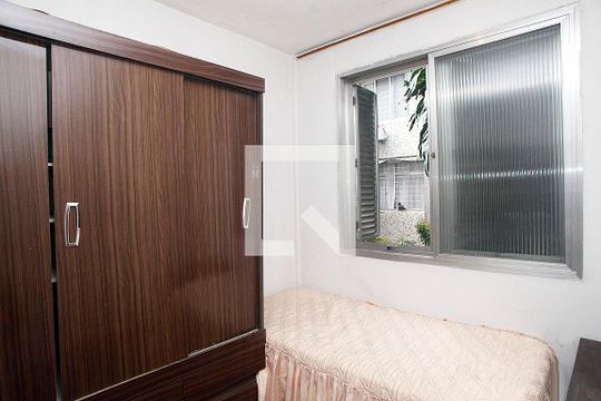 Quarto 1 de apartamento à venda com 4 quartos, 114m² em Menino Deus, Porto Alegre
