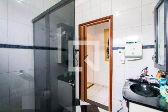 Casa à venda com 4 quartos, 224m² em Parque Novo Oratório, Santo André