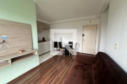 Sala de apartamento para alugar com 2 quartos, 56m² em Parque Viana, Barueri