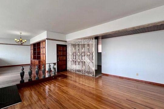 sala  de apartamento à venda com 4 quartos, 180m² em Funcionários, Belo Horizonte