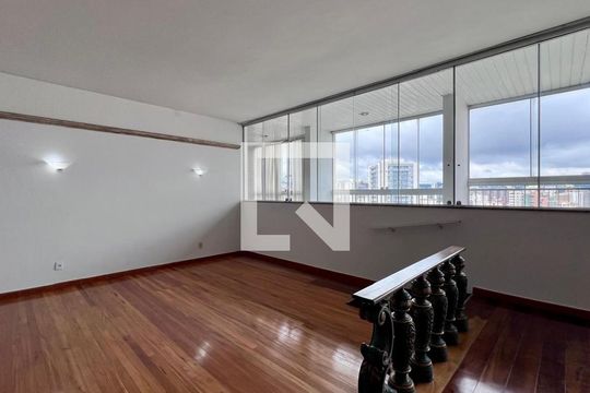 sala  de apartamento à venda com 4 quartos, 180m² em Funcionários, Belo Horizonte