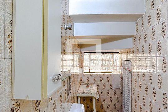 Lavabo de casa à venda com 4 quartos, 240m² em Vila Nova Manchester, São Paulo