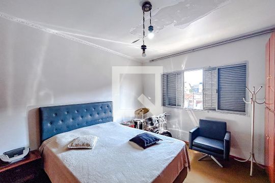 Quarto 1 - Suíte de casa à venda com 4 quartos, 240m² em Vila Nova Manchester, São Paulo