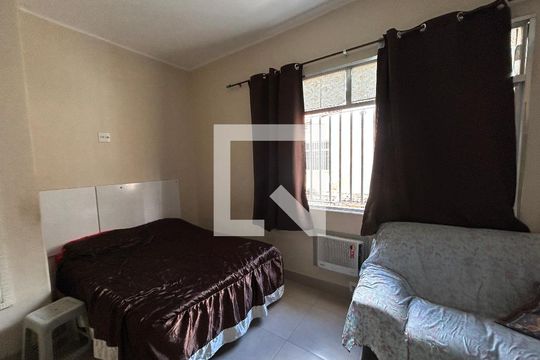 Quarto 1 de casa à venda com 2 quartos, 42m² em Encantado, Rio de Janeiro