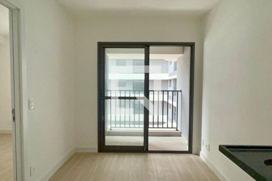 Sala de kitnet/studio à venda com 1 quarto, 27m² em Pinheiros, São Paulo