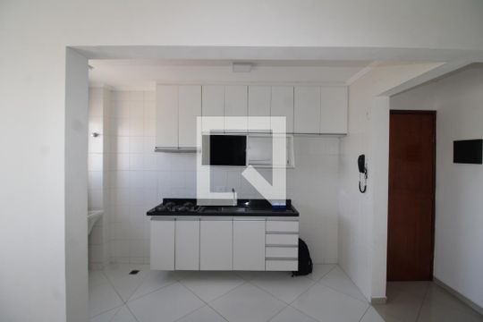 Sala / Cozinha de apartamento à venda com 2 quartos, 43m² em Vila Santa Maria, São Paulo