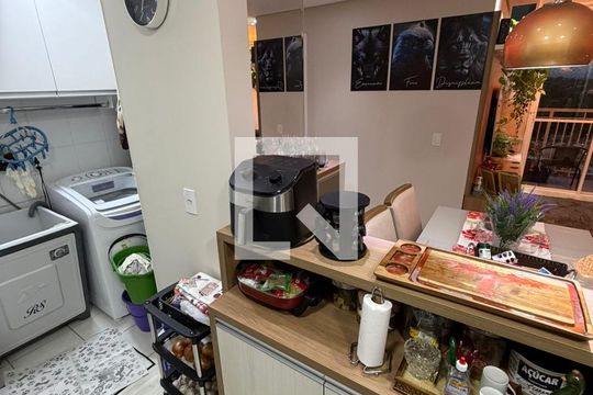 Apartamento à venda com 3 quartos, 72m² em Jardim Maria de Fatima, Várzea Paulista