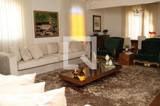 Sala de estar de apartamento para alugar com 5 quartos, 350m² em Setor Oeste, Goiânia