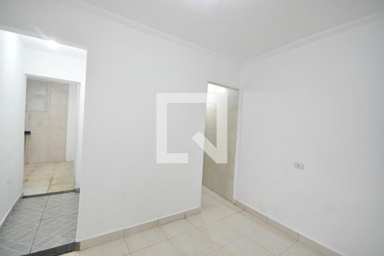 Sala de casa à venda com 2 quartos, 120m² em Parque Vitoria, São Paulo