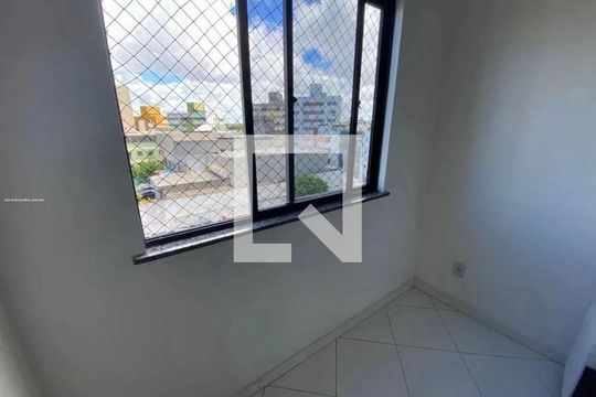 Quarto 2 de casa para alugar com 3 quartos, 200m² em Stella Maris, Salvador