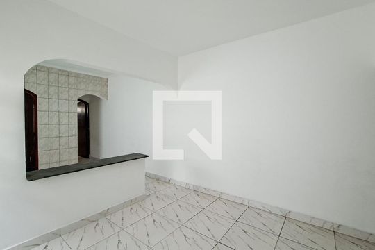 Sala de casa à venda com 2 quartos, 86m² em Jardim Bom Clima, Guarulhos