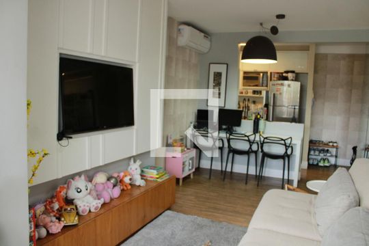 Sala de apartamento à venda com 2 quartos, 121m² em Vila Monumento, São Paulo
