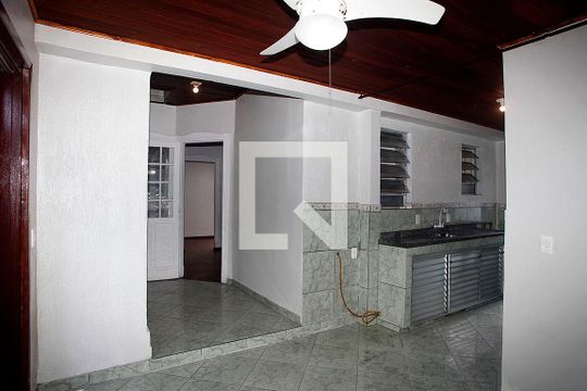 Sala 2 de casa à venda com 3 quartos, 120m² em Cidade Baixa, Porto Alegre