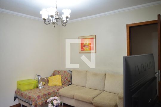 Quarto 1 de casa para alugar com 3 quartos, 280m² em Vila Sacadura Cabral, Santo André