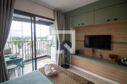 Sala / Quarto - Studio de kitnet/studio para alugar com 1 quarto, 23m² em Santo Amaro, São Paulo