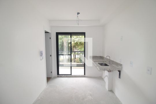 Sala / Cozinha de kitnet/studio à venda com 1 quarto, 25m² em Vila Dom Pedro Ii, São Paulo