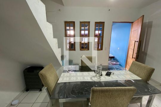 Sala de Jantar de casa à venda com 3 quartos, 252m² em Jardim Mirante, São Paulo