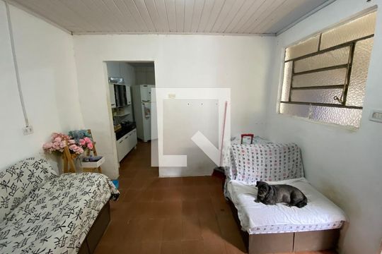 Sala 1 de casa à venda com 3 quartos, 252m² em Jardim Mirante, São Paulo