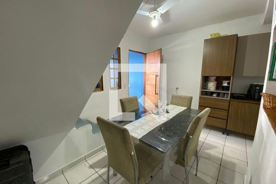 Sala de Jantar de casa à venda com 3 quartos, 252m² em Jardim Mirante, São Paulo