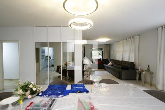 Sala 2 de apartamento à venda com 4 quartos, 248m² em Cidade Jardim, Belo Horizonte