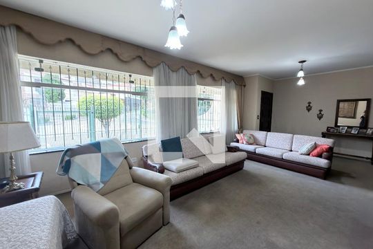 Casa à venda com 4 quartos, 297m² em Vila Prudente, São Paulo