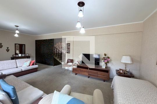 Casa à venda com 4 quartos, 297m² em Vila Prudente, São Paulo