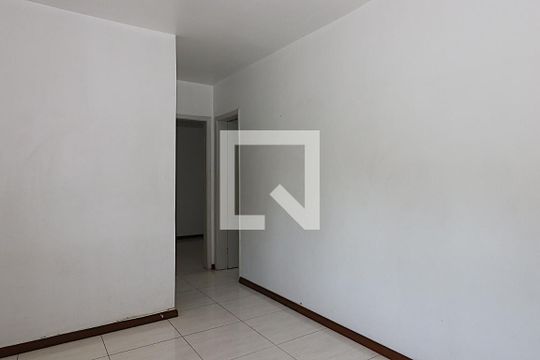 Sala de apartamento à venda com 2 quartos, 55m² em São Sebastião, Porto Alegre