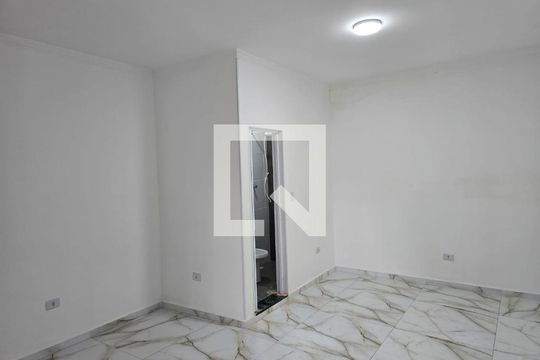 KtStudio de kitnet/studio para alugar com 1 quarto, 22m² em Jardim Rosa de Franca, Guarulhos