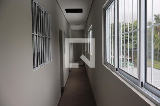 Área comum de kitnet/studio para alugar com 1 quarto, 21m² em Jardim Rosa de Franca, Guarulhos