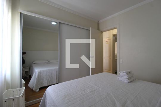 Quarto de apartamento para alugar com 1 quarto, 98m² em Itaim Bibi, São Paulo